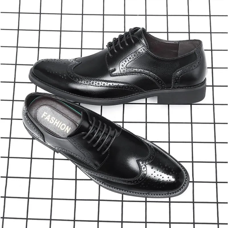 Men's Trendy Brogue Wingtip Dress Shoes Formal Casual Lace Up Punched Leather Oxford Breathable Lace Up Shoes for Business Office Wear