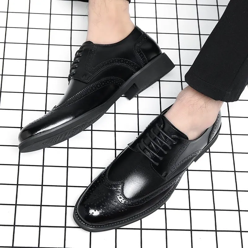 Men's Trendy Brogue Wingtip Dress Shoes Formal Casual Lace Up Punched Leather Oxford Breathable Lace Up Shoes for Business Office Wear